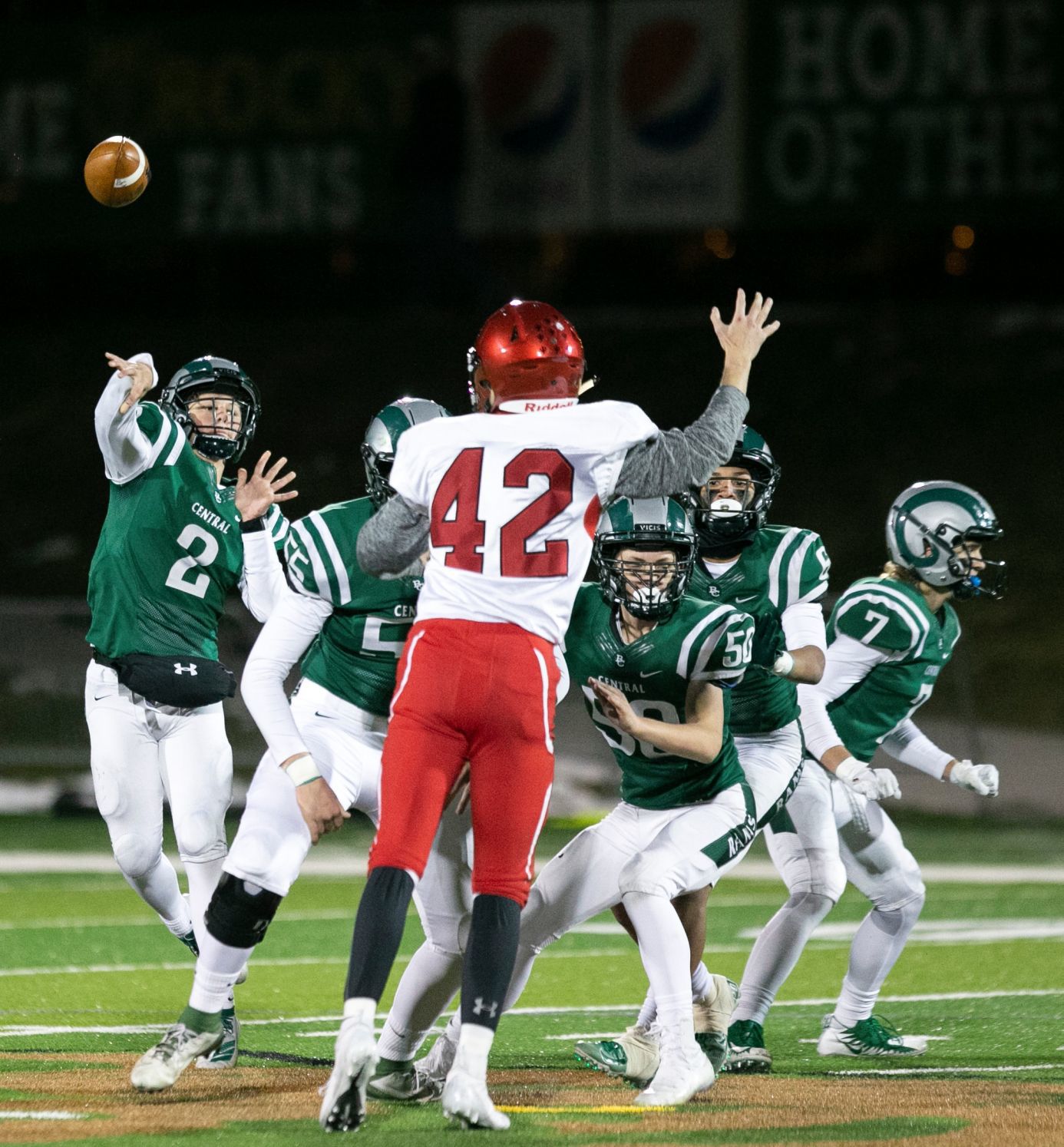 Central takes on Glendive